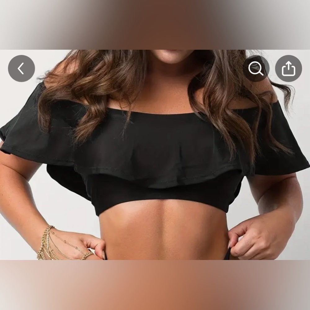 Off shoulder swim top NWOT -never worn just tried on